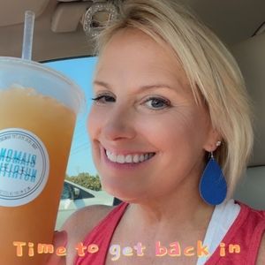 Meet your Posher, Stephanie